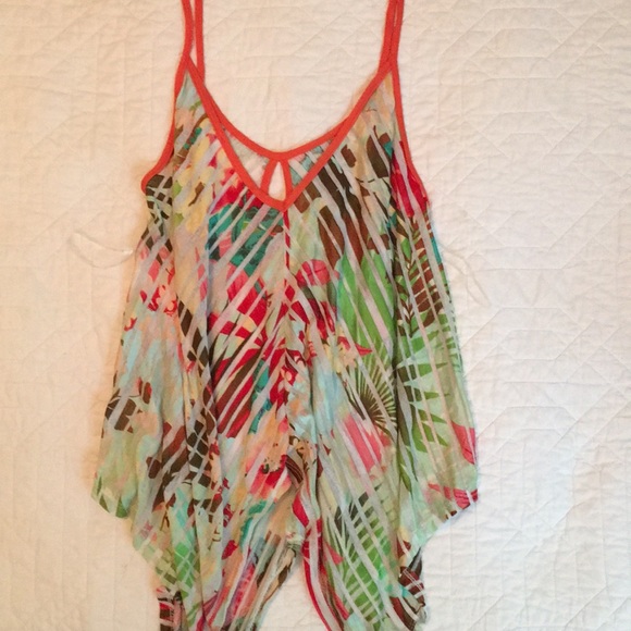 Women’s Sweet Claire tank top - size small - Picture 2 of 4